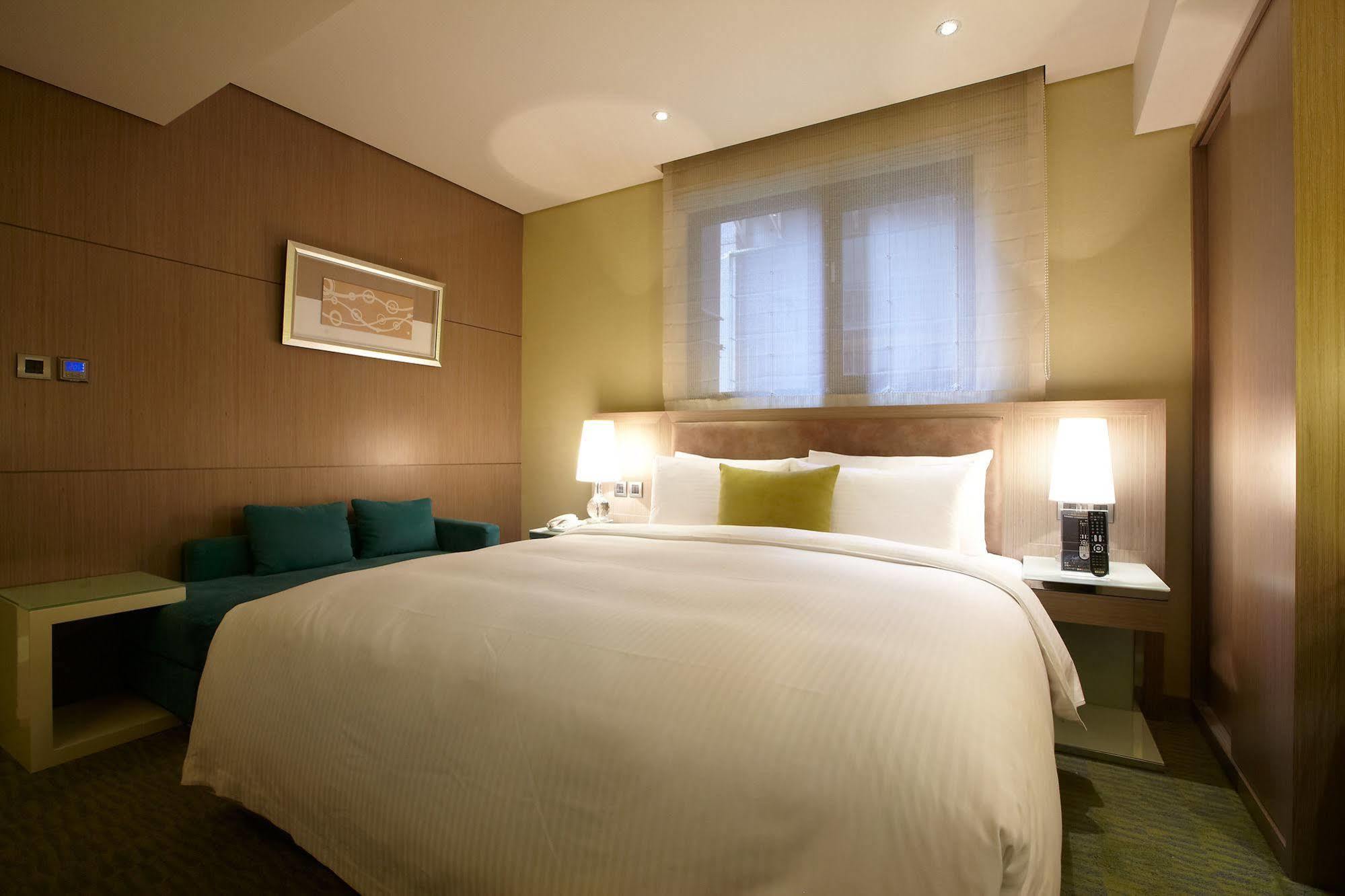 טאיפיי Beauty Hotels - Beautique Hotel מראה חיצוני תמונה